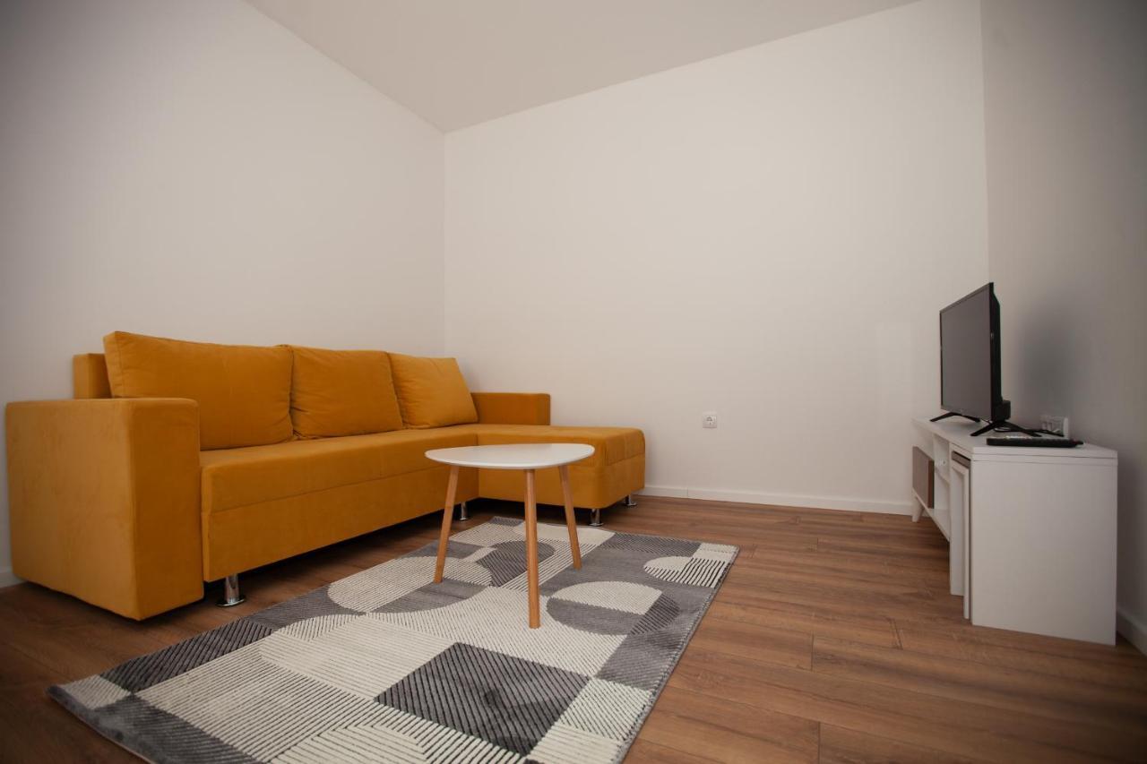 Apartmani Grubac Τρέμπινιε Εξωτερικό φωτογραφία