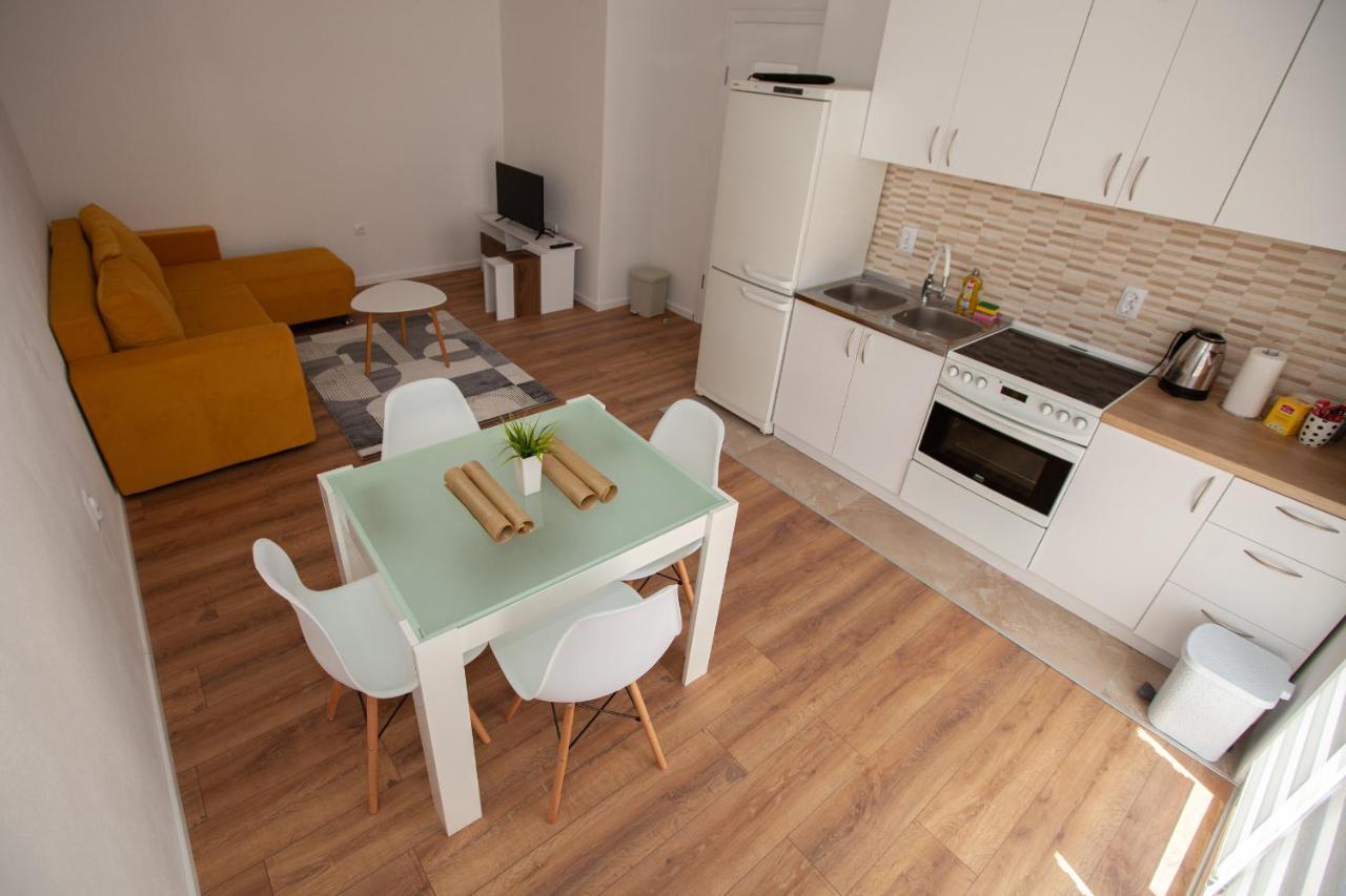 Apartmani Grubac Τρέμπινιε Εξωτερικό φωτογραφία