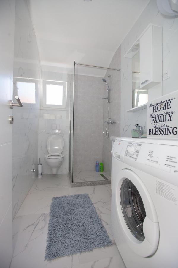 Apartmani Grubac Τρέμπινιε Εξωτερικό φωτογραφία